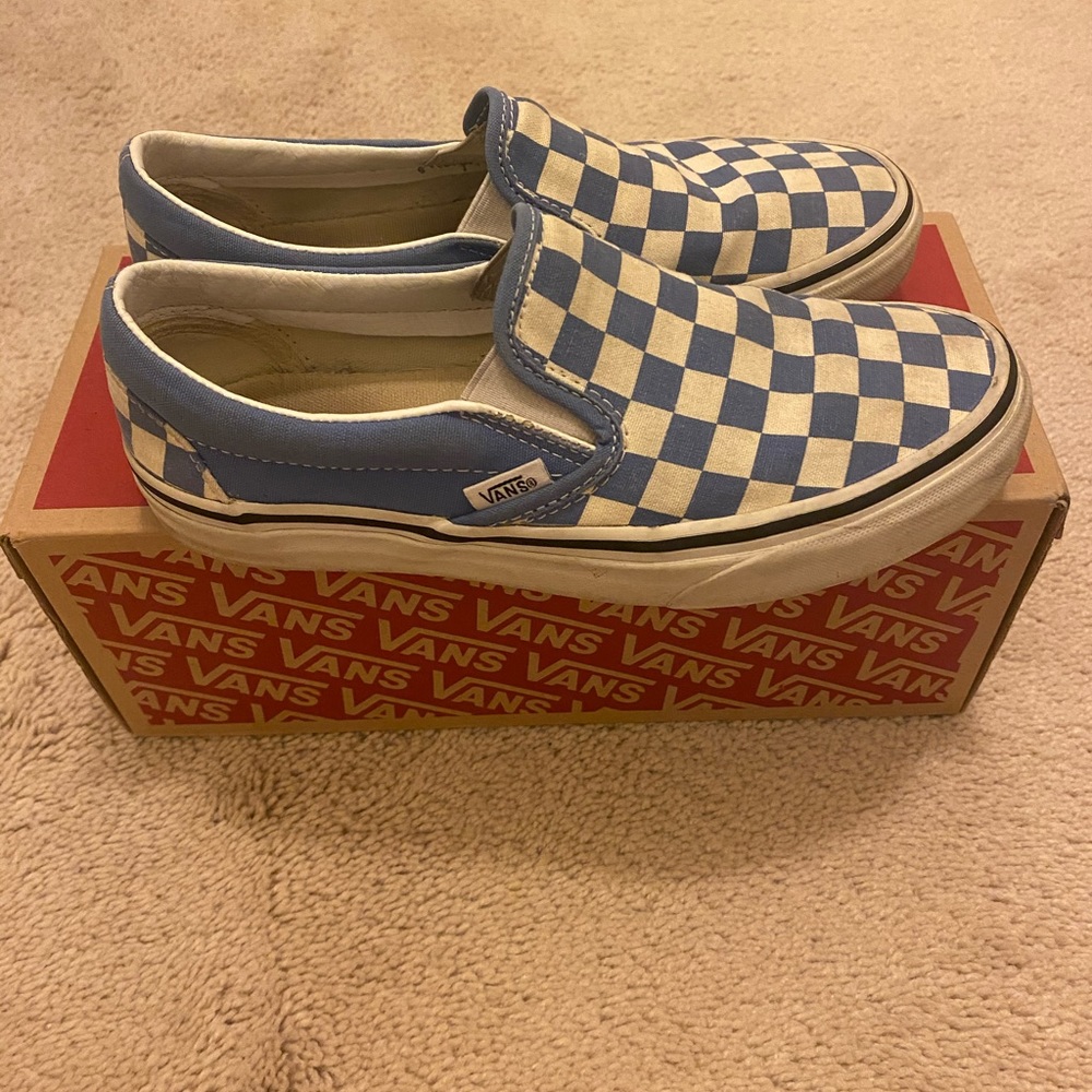Checkered slip on vans lightly used - Picture 2 of 4